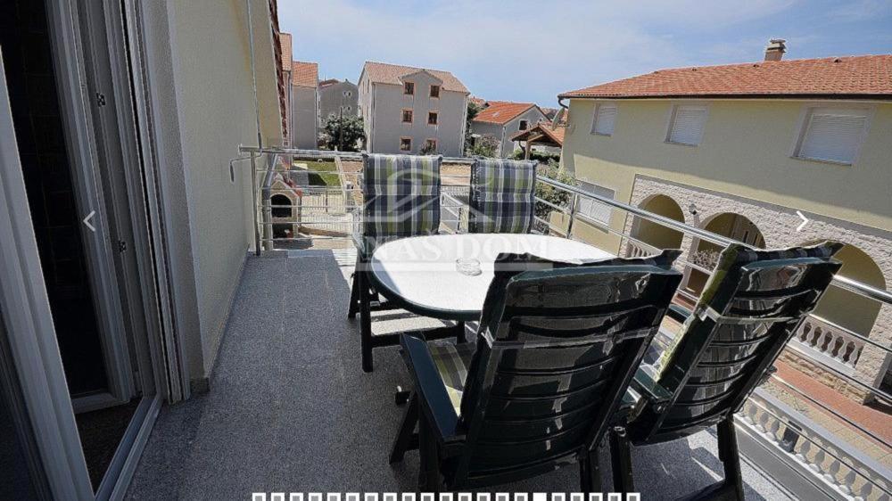 Apartman Niko Und Gaby Βόντιτσε Εξωτερικό φωτογραφία