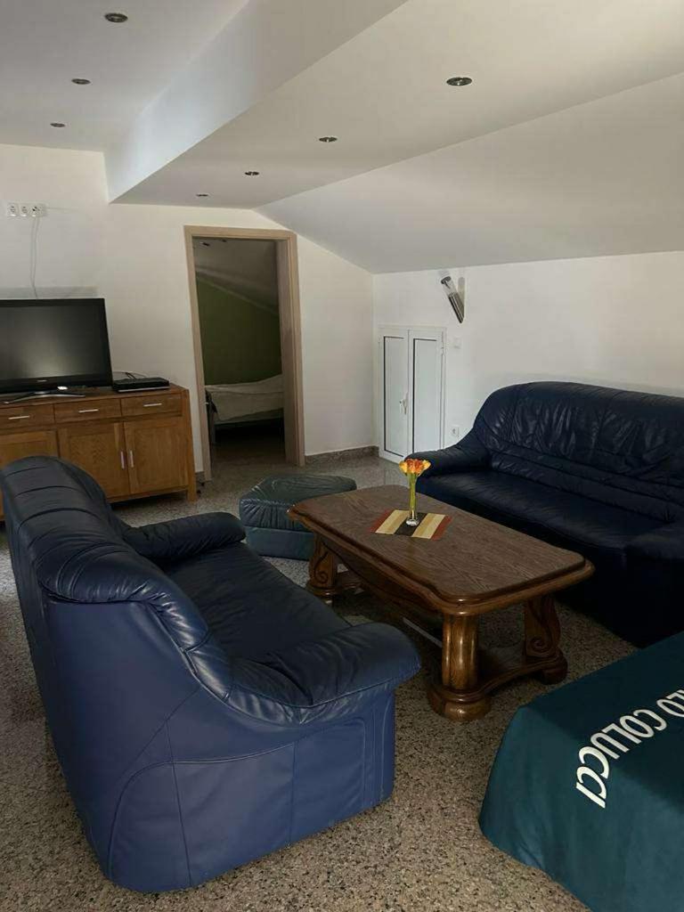 Apartman Niko Und Gaby Βόντιτσε Εξωτερικό φωτογραφία